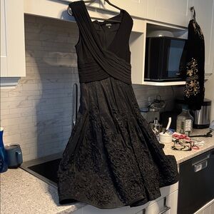 Adrianna Papell Black Pleated Midi Dress